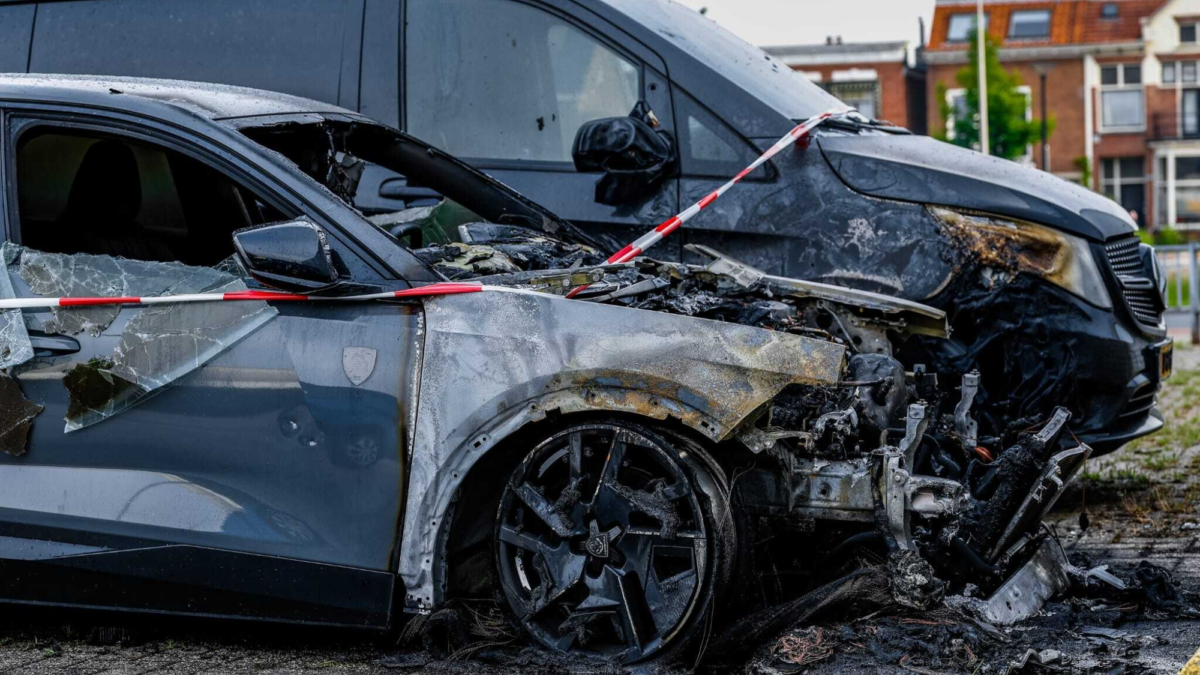 Autobrand broekheurnerweg enschede 02