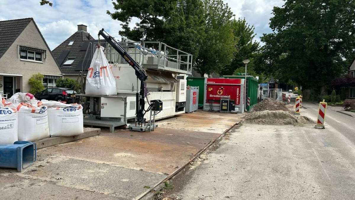 Werkzaamheden stil na blow out Enschede foto RTV Oost 2