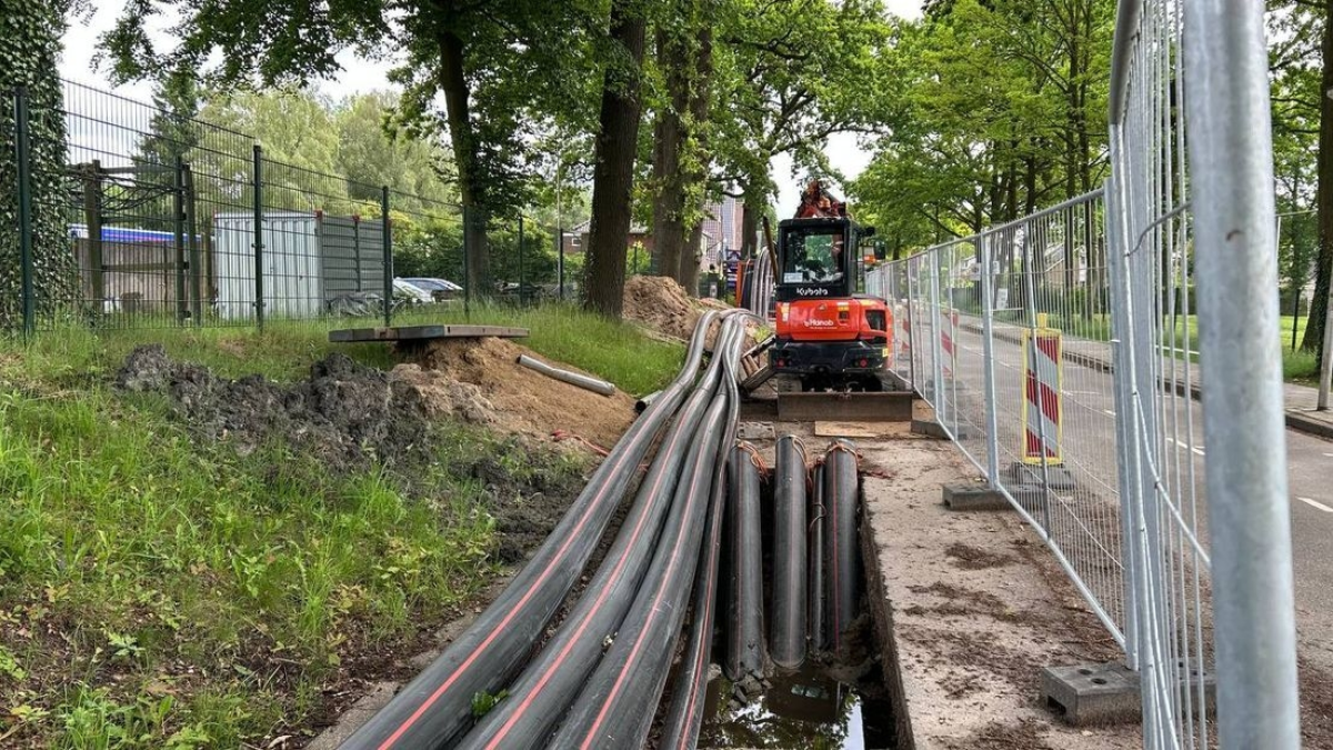 Werkzaamheden stil na blow out Enschede foto RTV Oost 3