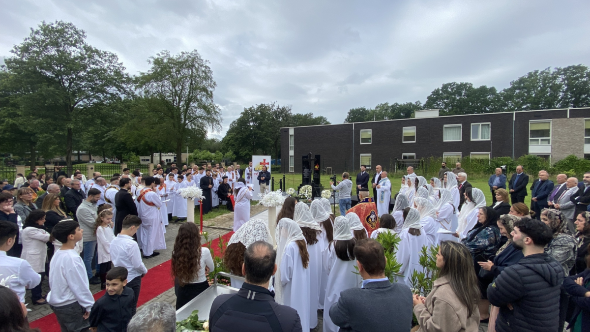 20260614 onthulling genocidemonument Syrisch orthodoxe gemeenschap Enschede 1