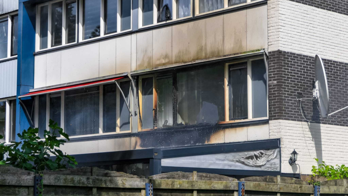 20260712 woningbrand Enschede News United Dennis Bakker3