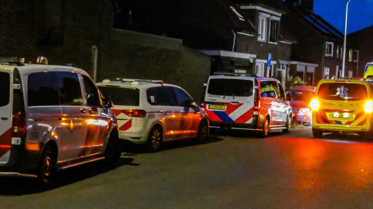 Politie Almelo Hoornbladstraat