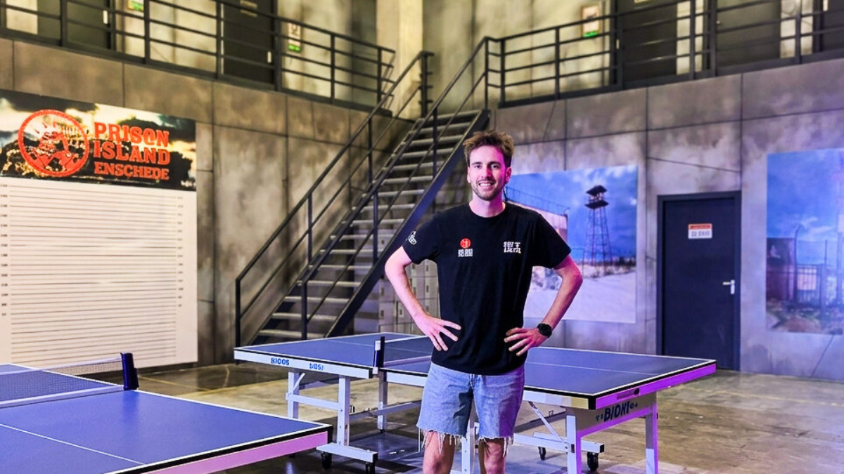 Albert Hooyer Next Level Enschede WK Prison Island