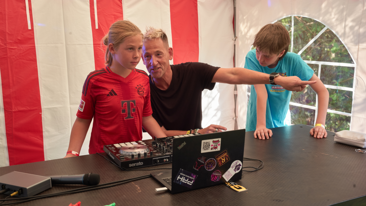 Gabber Family Festival - DJ - workshop - DJ Raw - kinderen - Dune