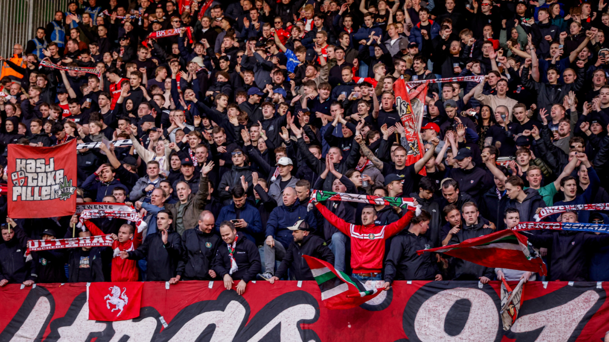 Uitsupporters fc twente bij fortuna sittard 84885711 ORANGE PICTURES