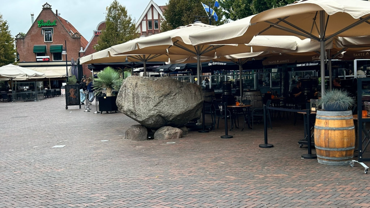 Marktsteen op terras