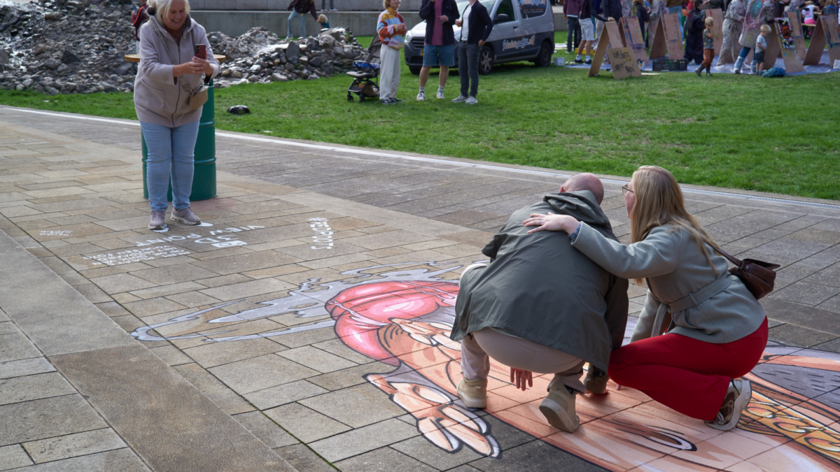 Red Roots Festival - krijttekening