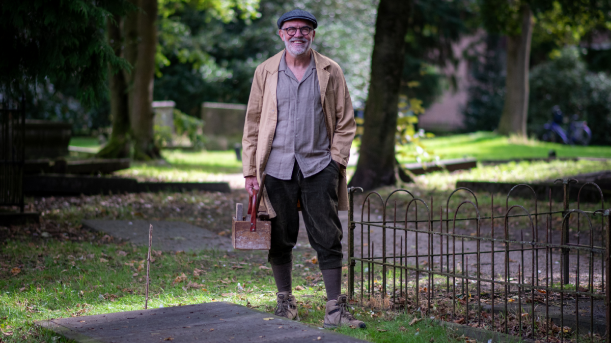 Louis Hollander als Niermans