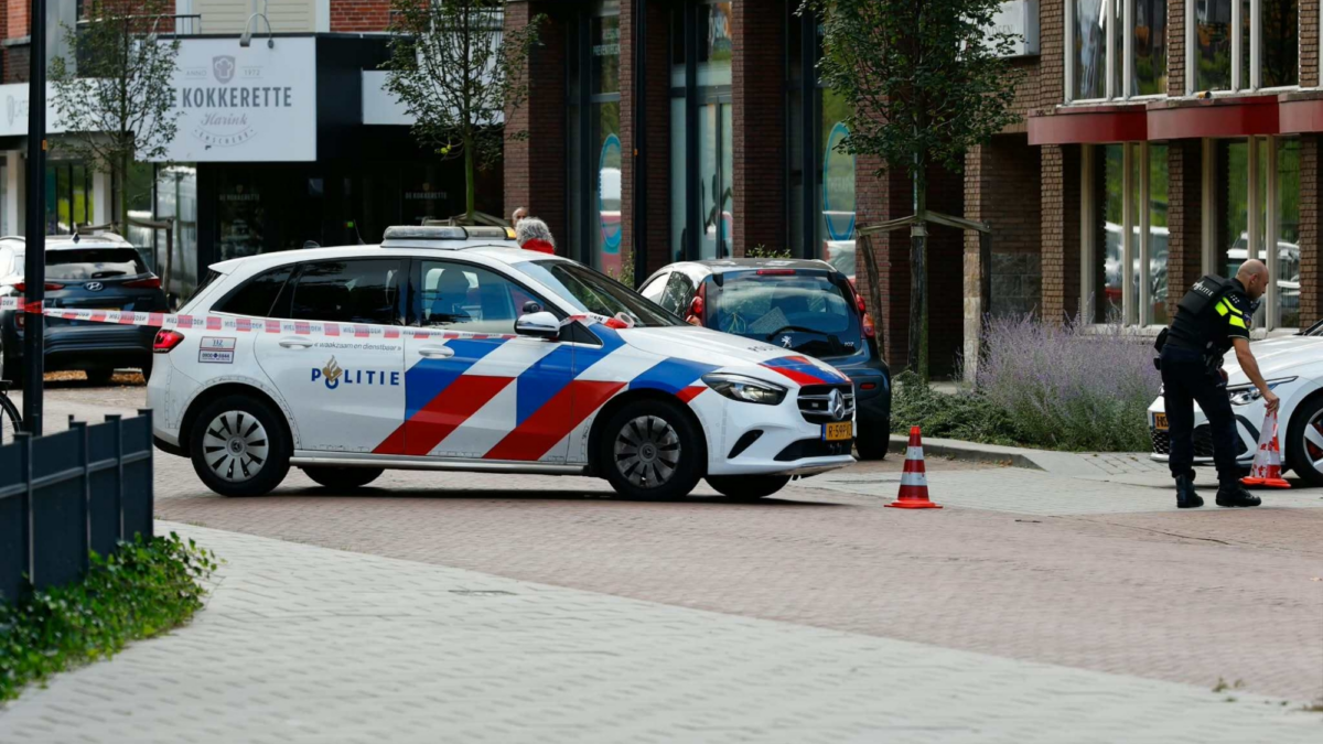 20260922 politieactie Enschede News United Dennis Bakker