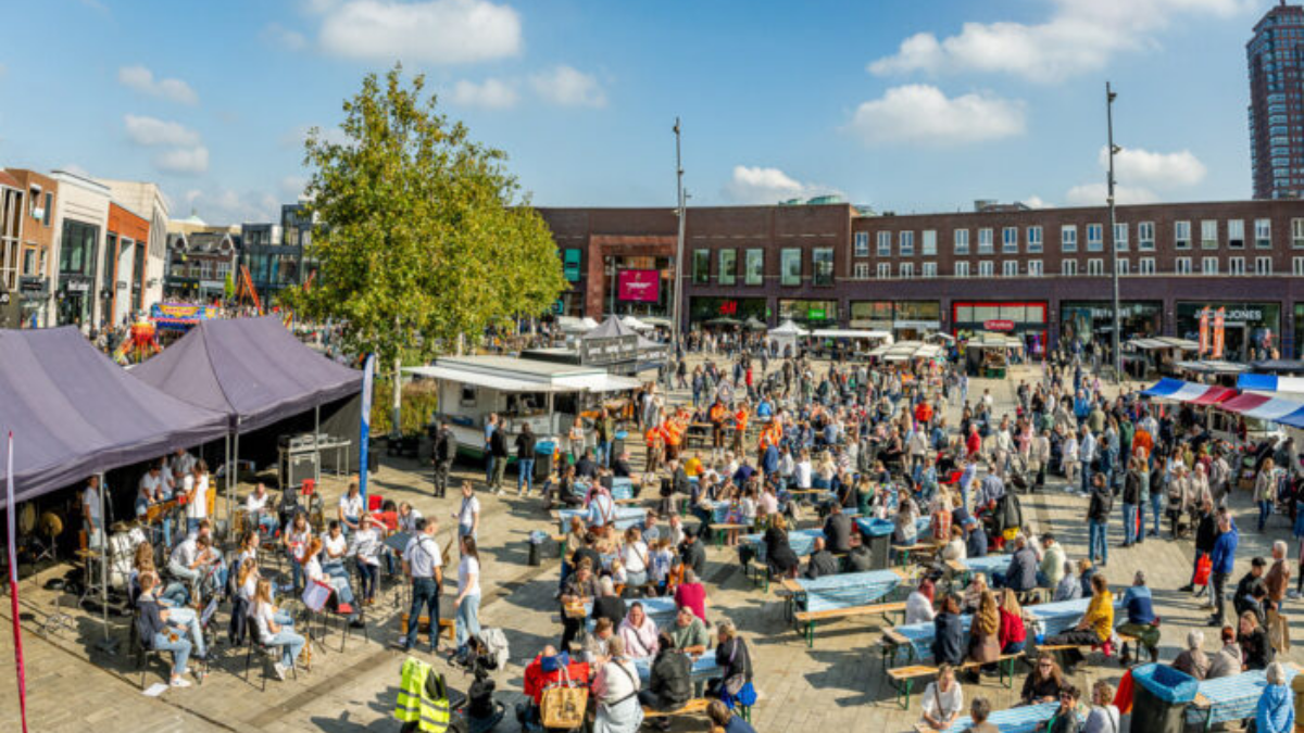 Zondagsmarkt Tolle Woche Oktoberfest 2025 29