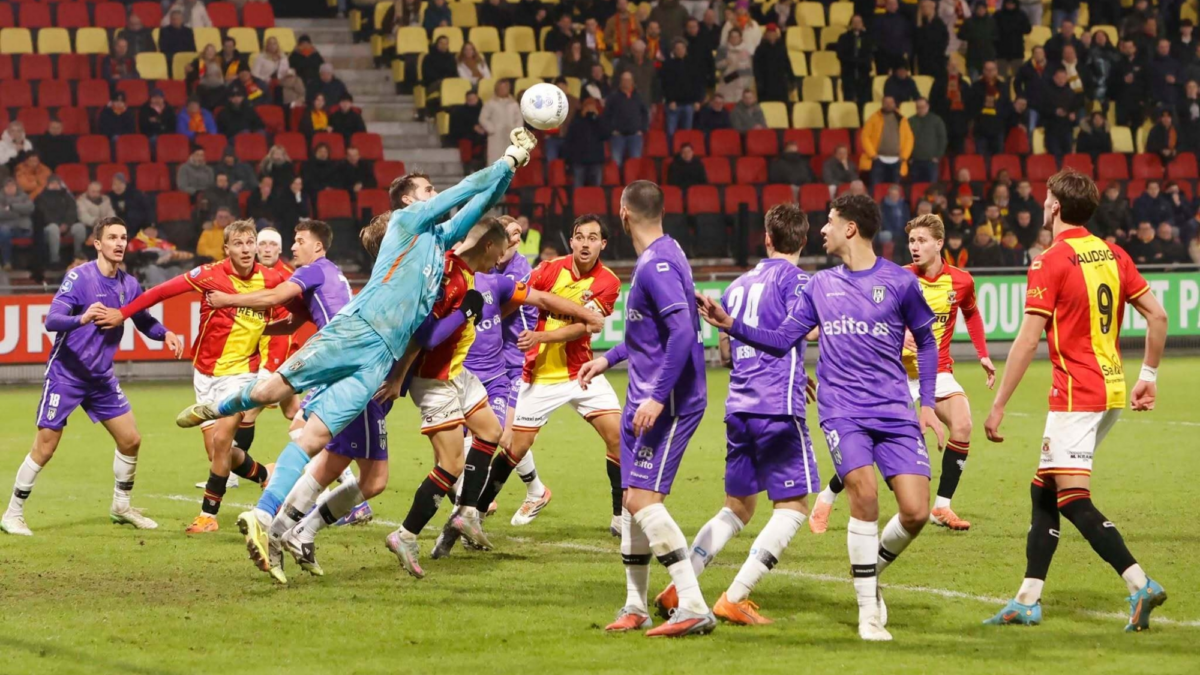 Go Ahead Eagles-Heracles beker