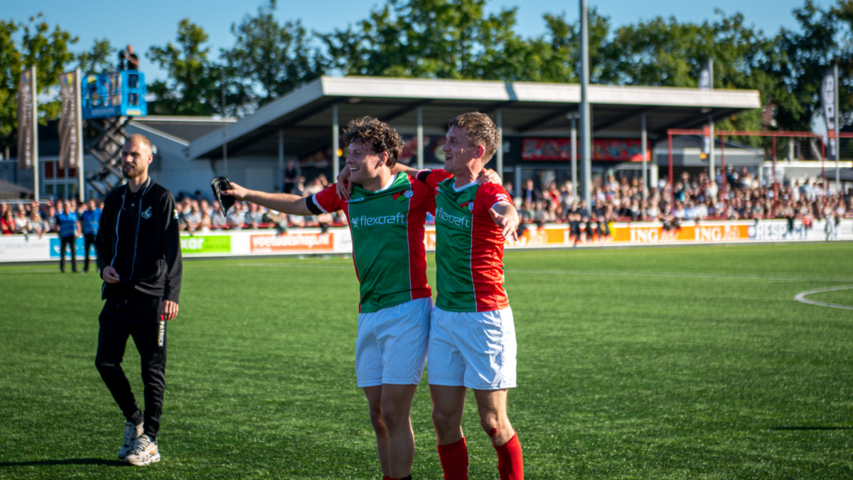 BON BOYS SPELERS VIEREN OVERWINNING HAAKSBERGSE DERBY 2026