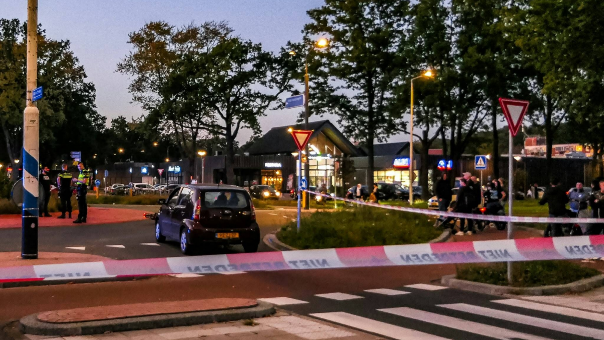 20261005 botsing rotonde enschede Knalhutteweg Broekheurne Ring en Zuid Esmarkerrondweg 01