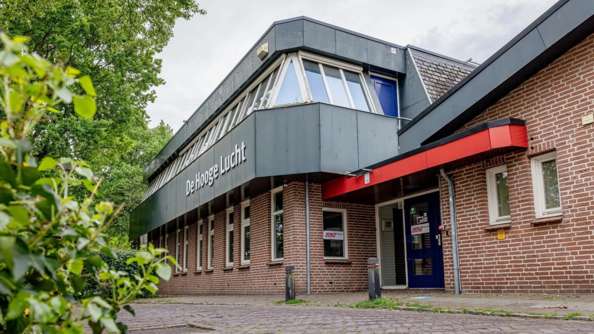Hooge Lucht Sociaal Plein
