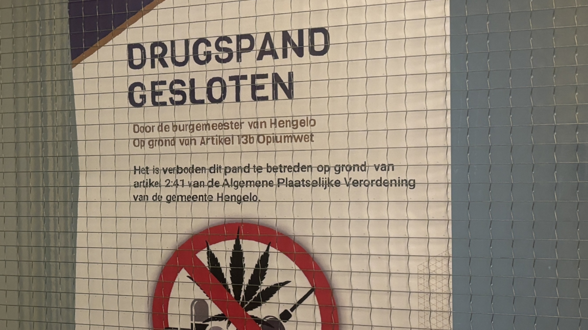 IMG 0296 drugspand gesloten algemene foto poster v1