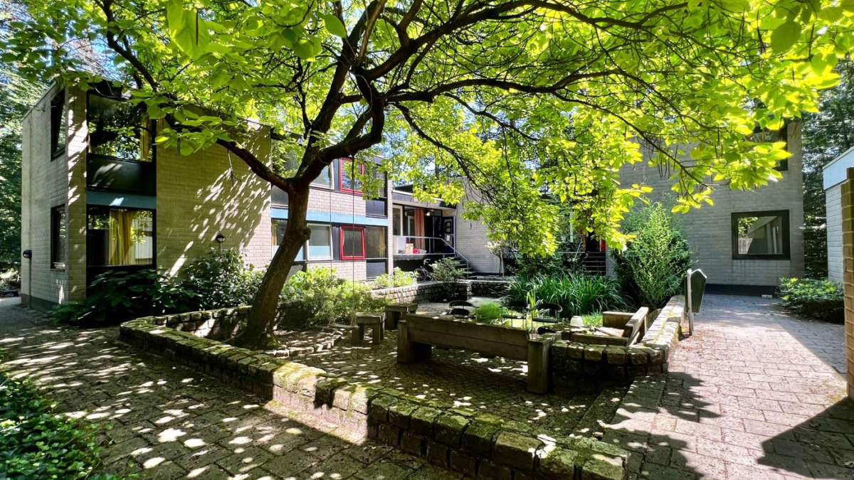 Meisjeshuizen campus