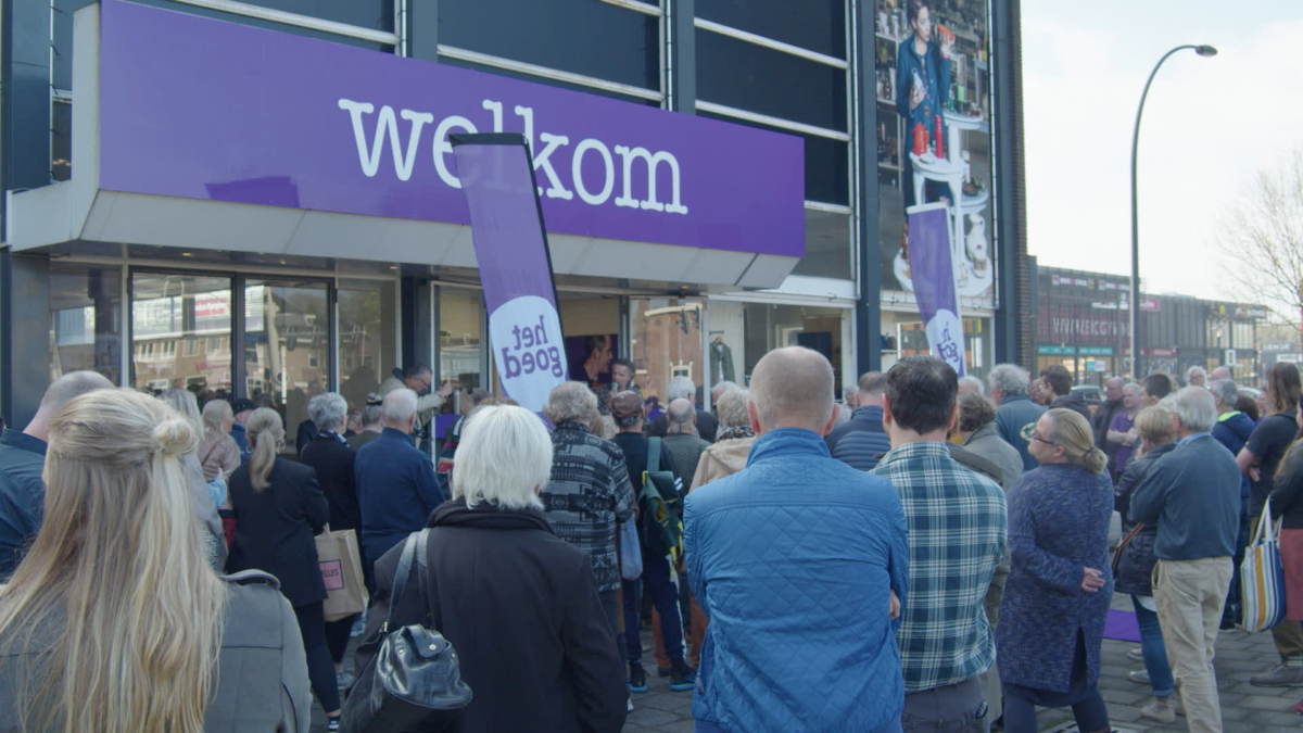 OPENING HET GOED DRUKTE BUITEN STILL VIDEO