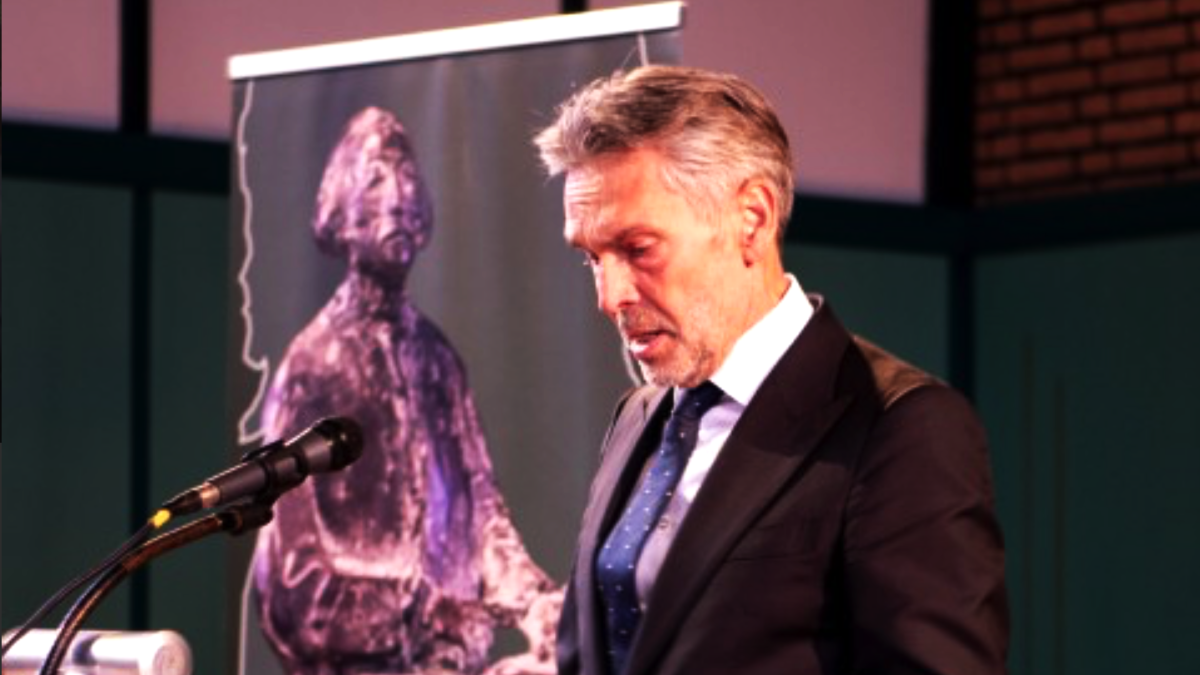 Racerlezing Dick Schoof