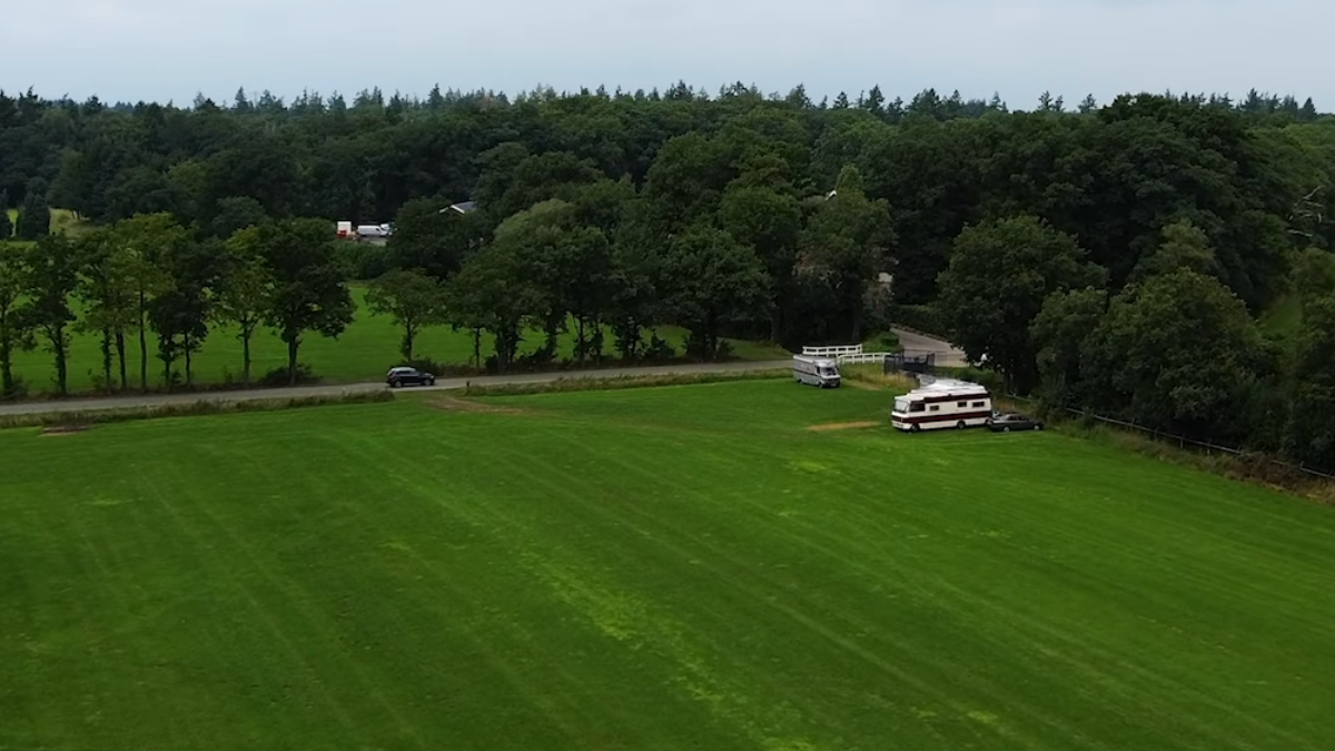Still 1 Twente Twekkelerbeekweg woonwagens