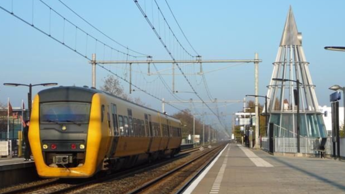 Treinstation FC Twente stadion Kennispark