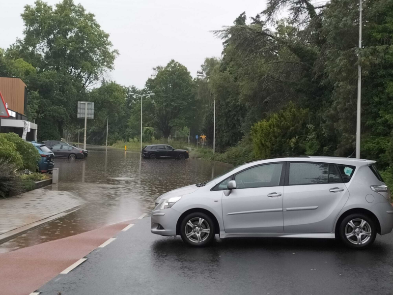 Zelf de weg afgezet Enschedesestraat Oldenzaal