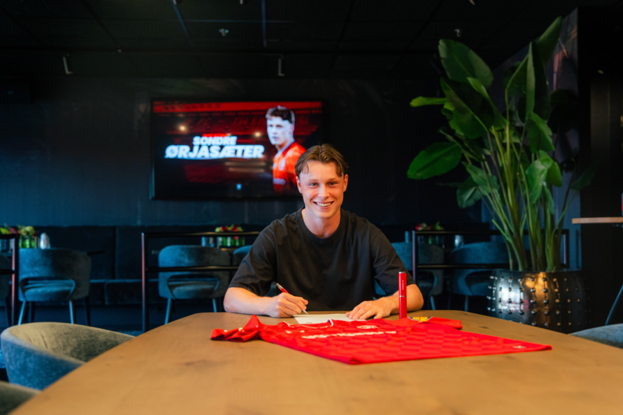 20250813 Sondre Orjasaeter FC Twente 01