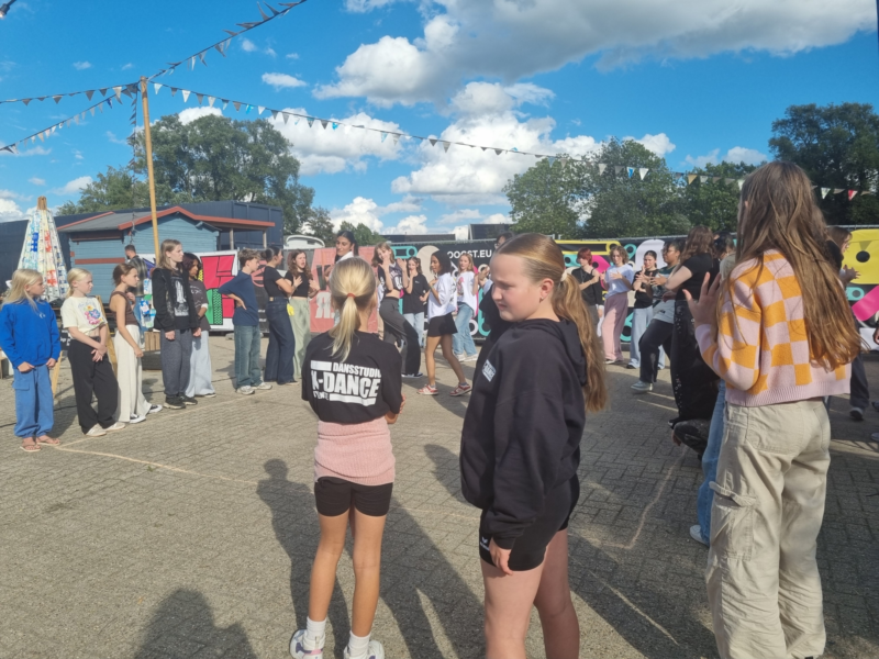 'Random Play Dance' tijdens Hart van Zuid Festival