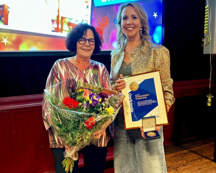 251093 erepenning beckum 1