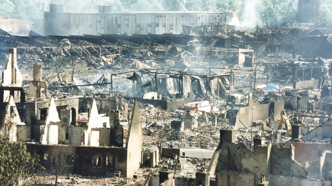 vuurwerkramp - Roombeek - verwoesting