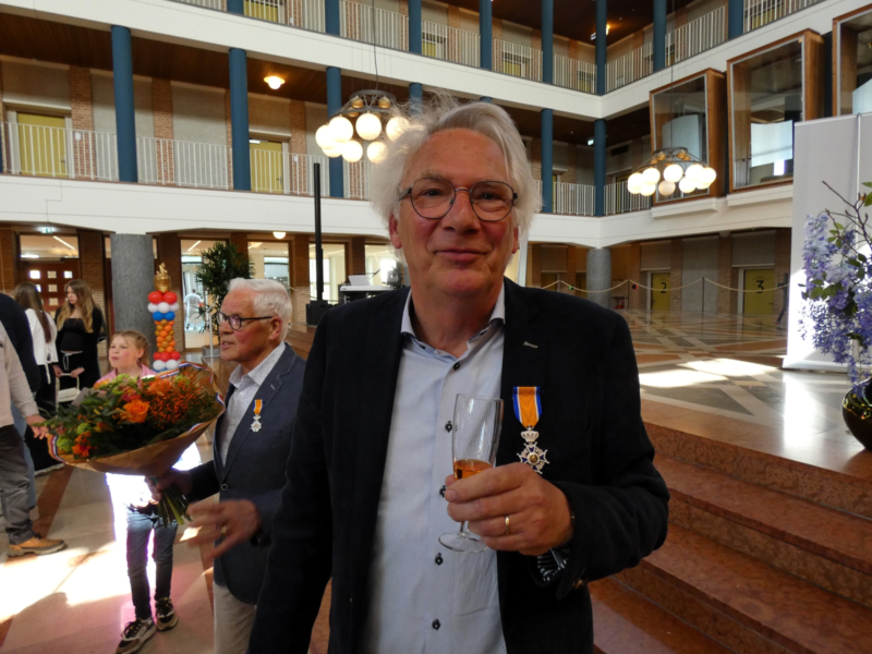 260424 lintjes 1 cor homans