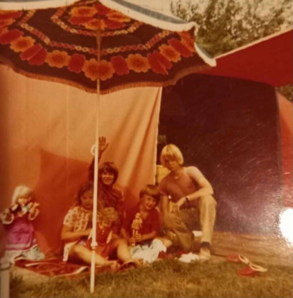 20260626 rene heerbaart poppenverzamelaar familiealbum kamperen3