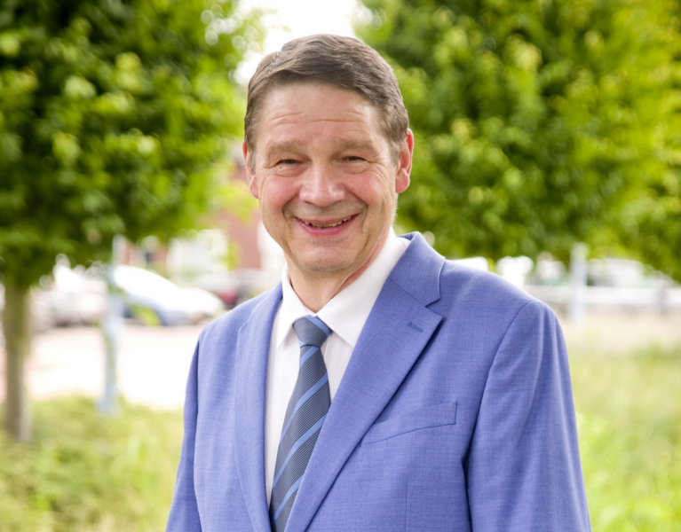 CU Kees van Dijk portret 2026
